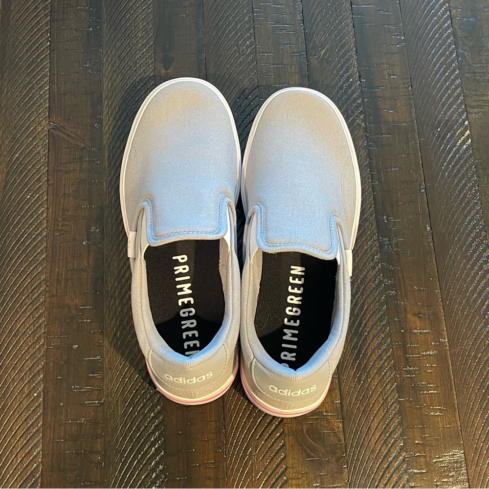 Adidas Gray Slip-On Kurin Shoes Size 8 NWOT